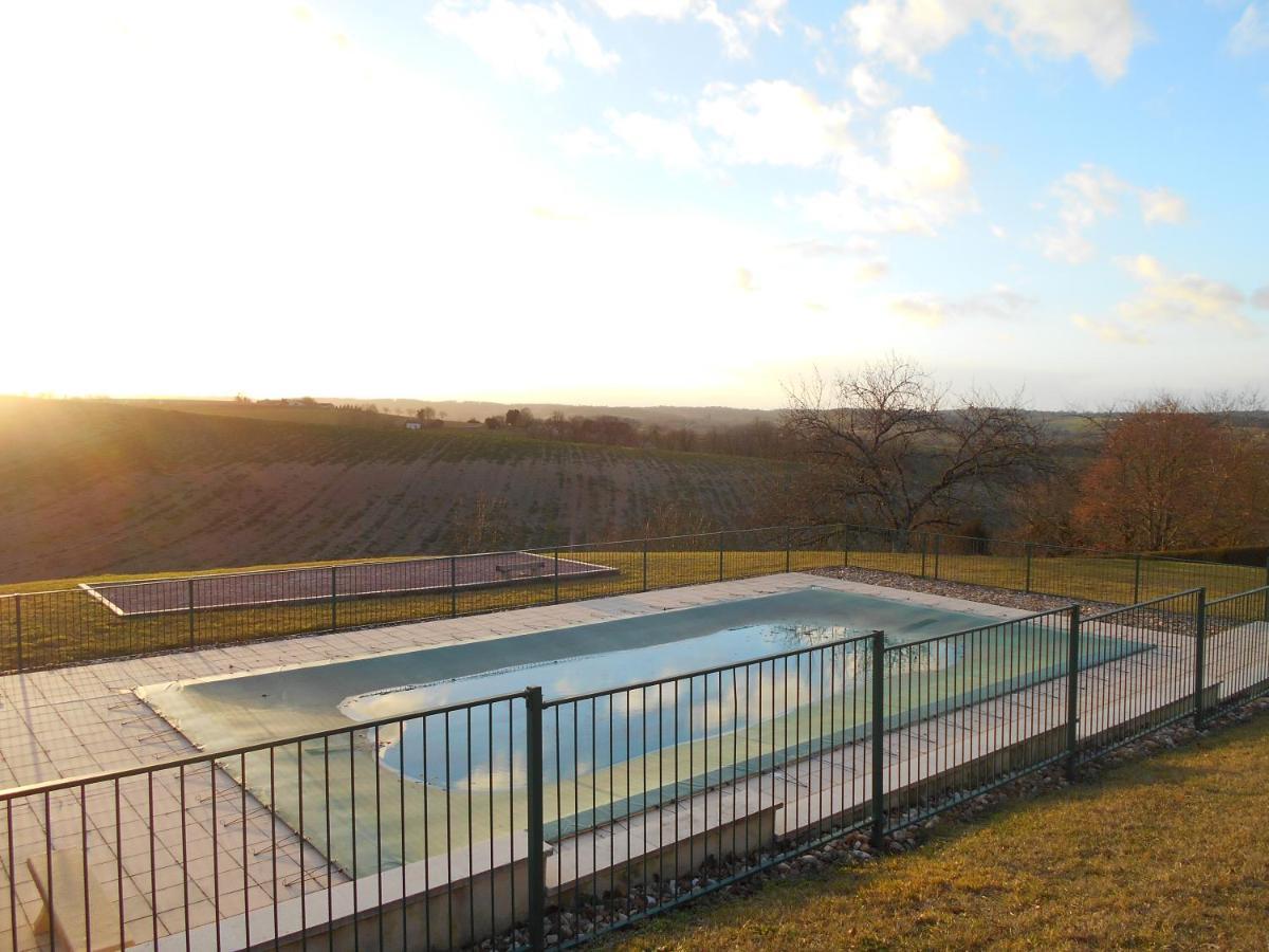 Вилла La Tranquillite, Coutancie Nanteuil-Auriac-de-Bourzac Экстерьер фото