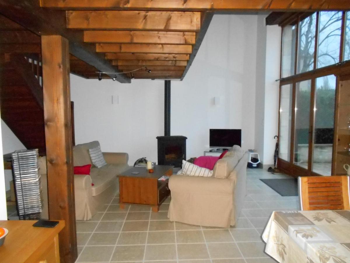 Вилла La Tranquillite, Coutancie Nanteuil-Auriac-de-Bourzac Экстерьер фото